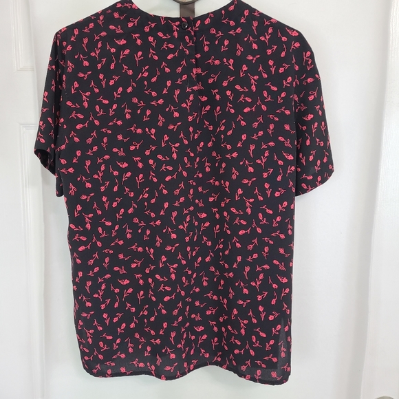 Black Roses Woman's Short Sleeve Blouse, Size: Medium Color: Black - Picture 9 of 11